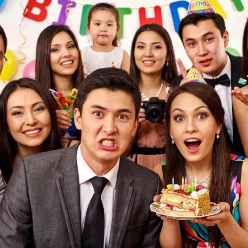 photobudka na den rojdenia almaty